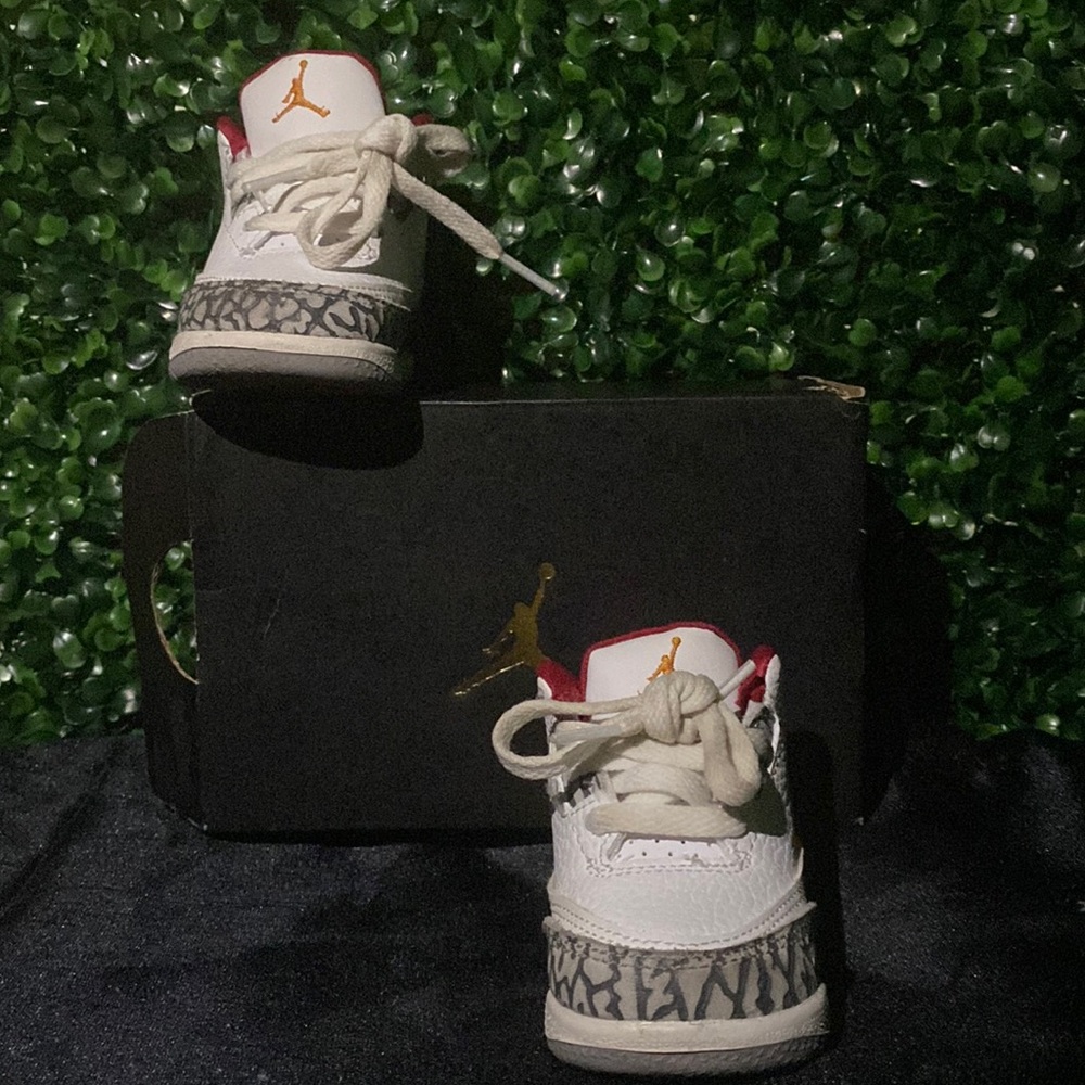 Air Jordan 3 Retro TD 'Cardinal Red'